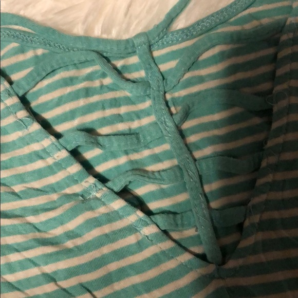 TOP - Picture 3 of 4